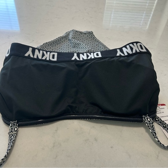 NWT DKNY Geometric Patterned Women’s One Piece Swimsuit - Picture 14 of 15